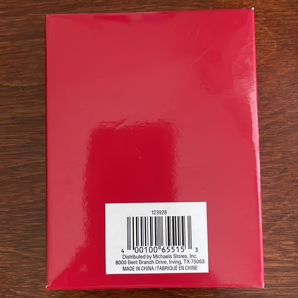 A Puppy Ornament! - Picture 3 of 4